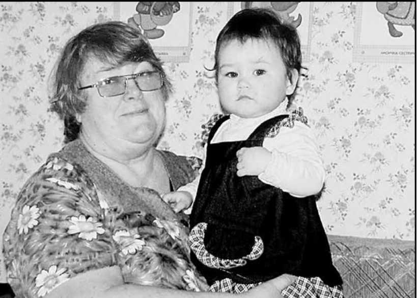 Кристина Сенцова и из семейного архива