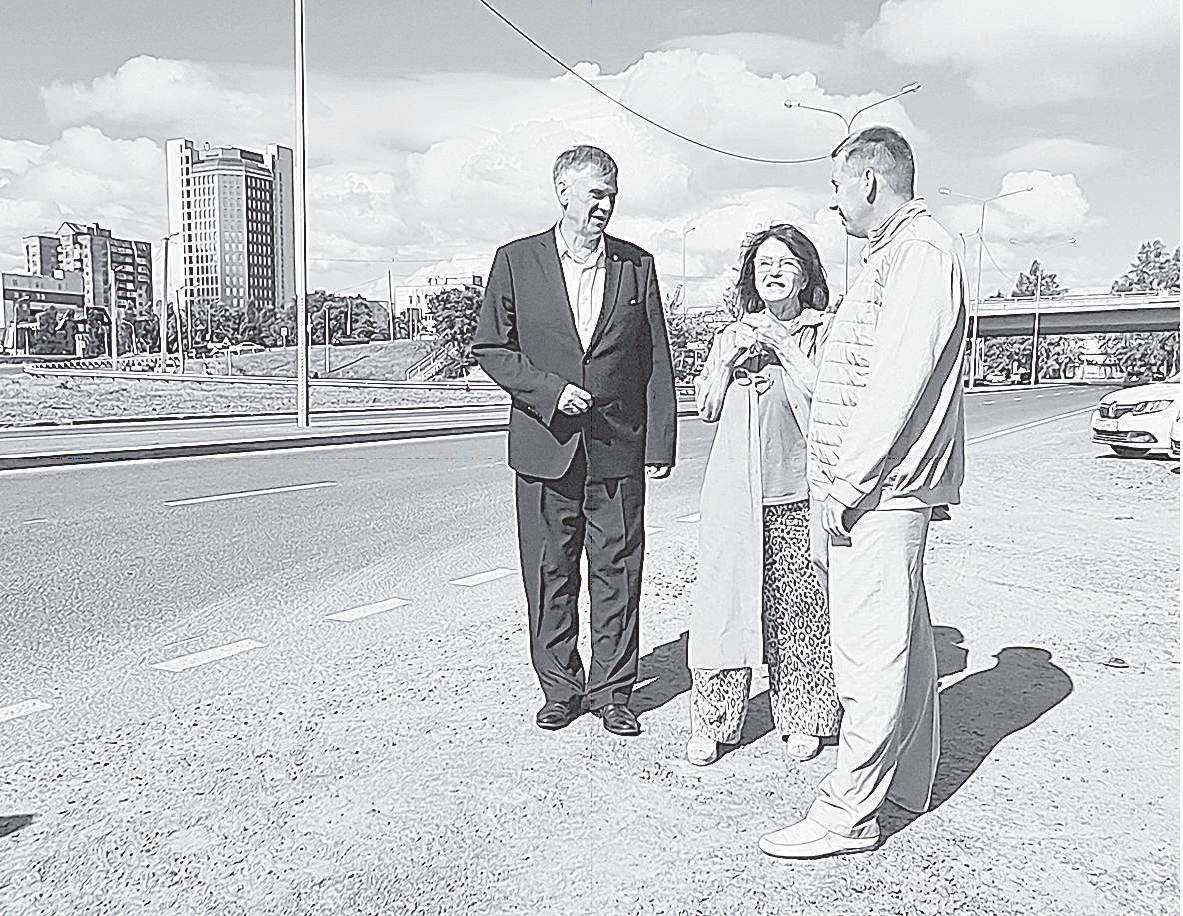 Анатолий Солобоев, Антонина Новицкая и Павел Тихомиров. Юлия Киви